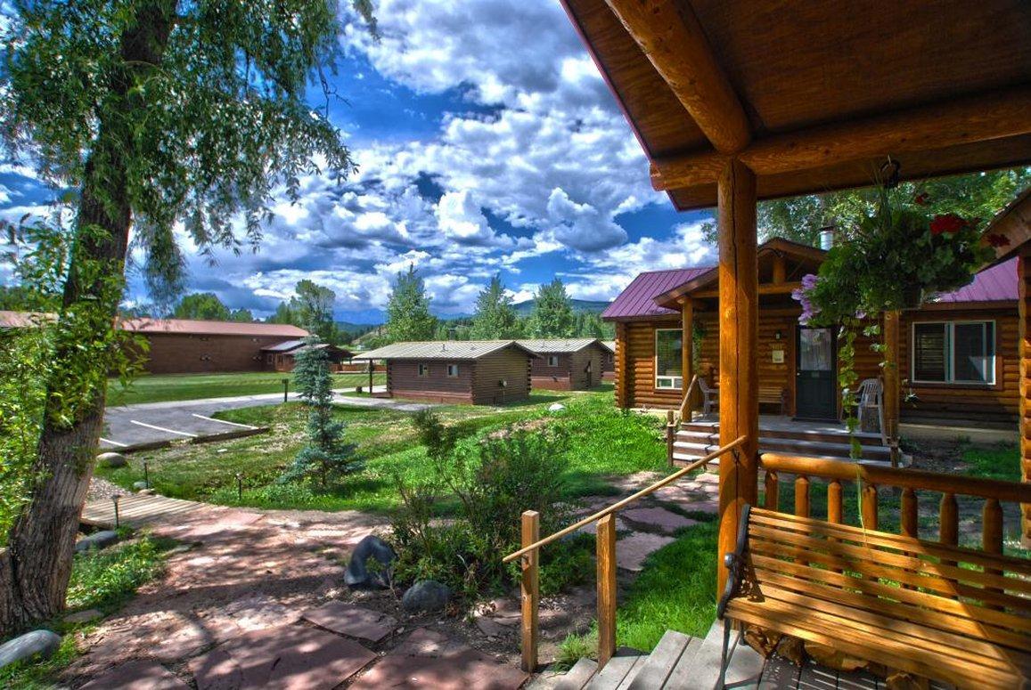 باغوسا سبرينغز High Country Lodge And Cabins الغرفة الصورة