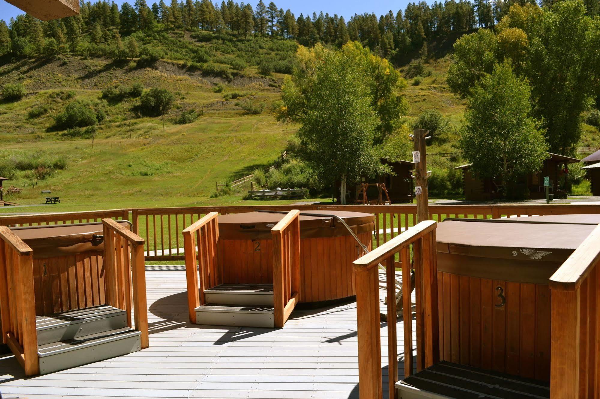 باغوسا سبرينغز High Country Lodge And Cabins المظهر الخارجي الصورة